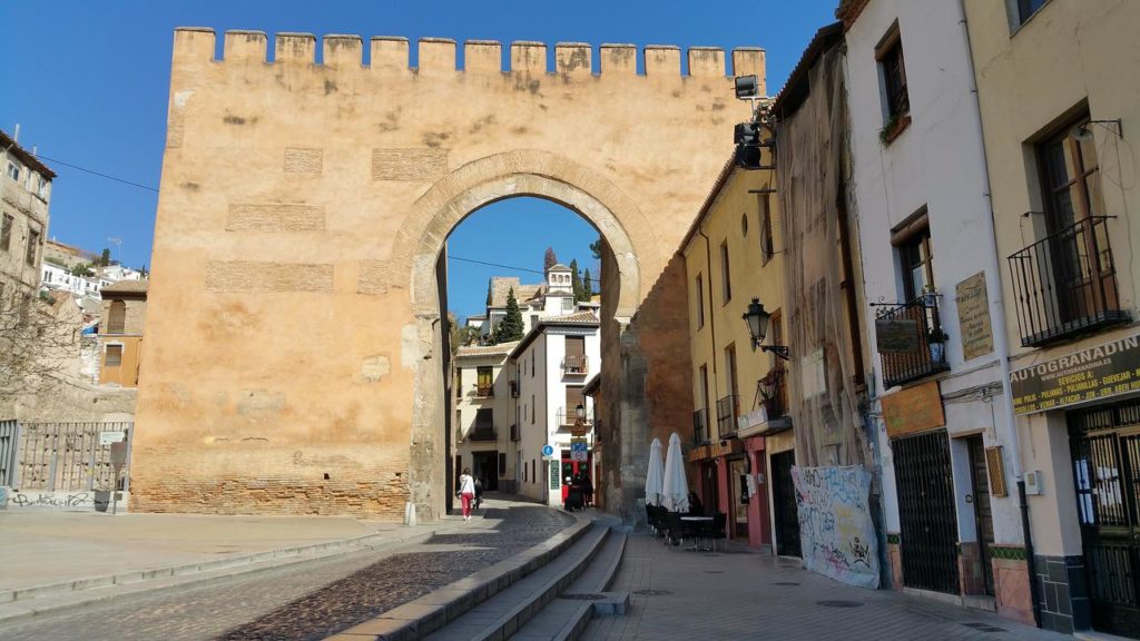 Qué hacer en Granada - Puerta de Elvira